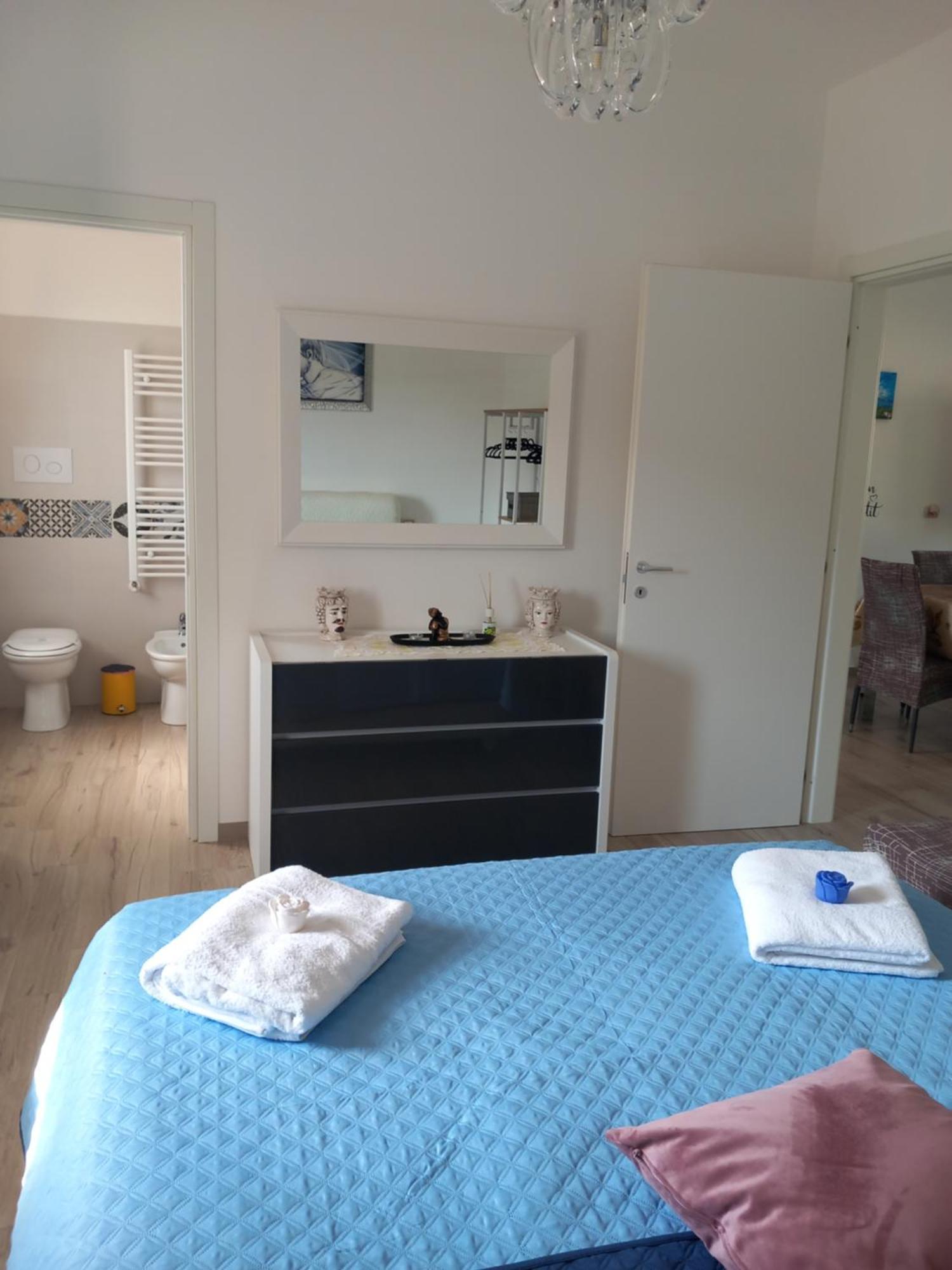 Il Tramonto Apartment Capaci Room photo